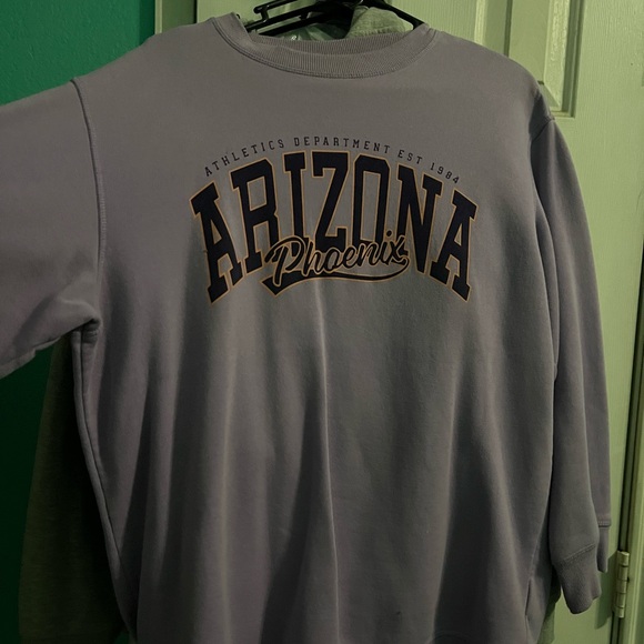 h&m sweatshirt - Picture 1 of 3